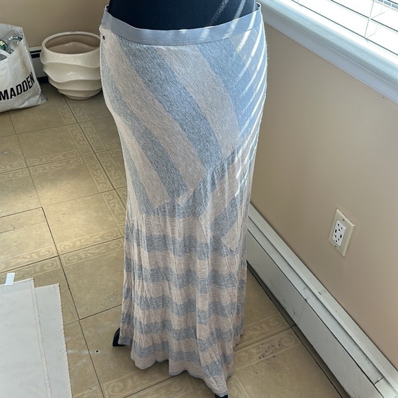 Tart Collection Light Gray Striped Long Maxi Skirt - Picture 2 of 12